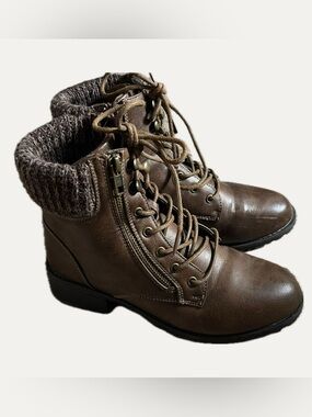 Ardene Brown Lace-Up Ankle Boots with Knit Cuff